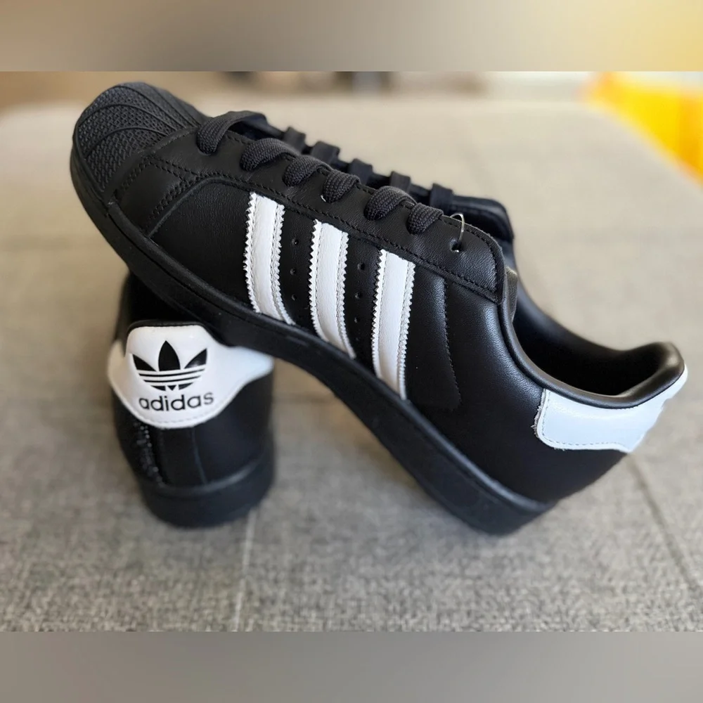 *RARE*Adidas Women's Superstar Originals Beaded |JH7098| Sz 9 - Picture 2 of 7